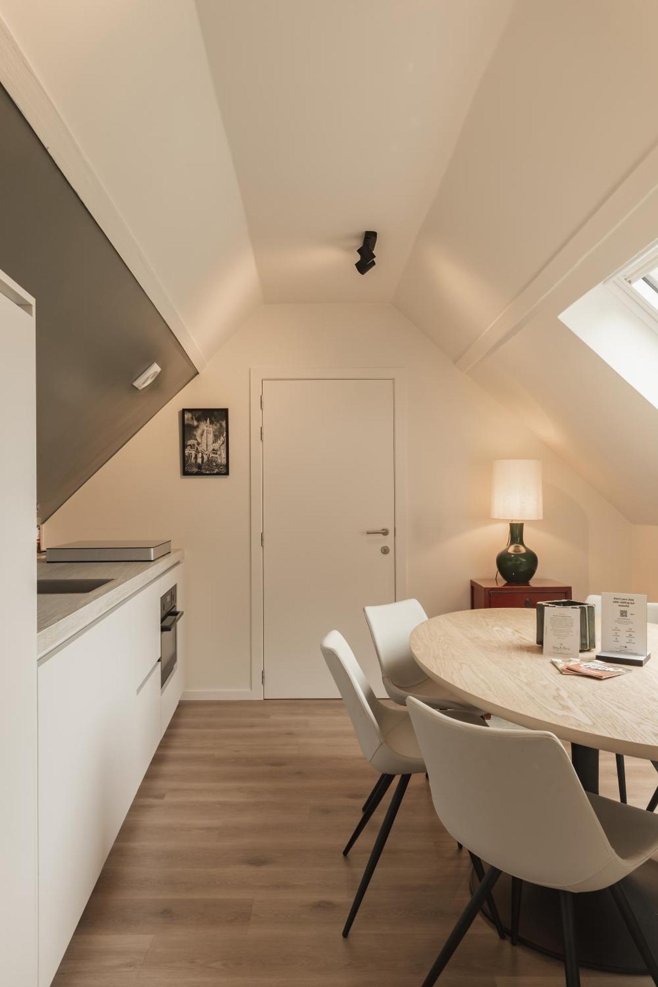 Highest Five By Romy&Travis Apartment Brugge Ngoại thất bức ảnh